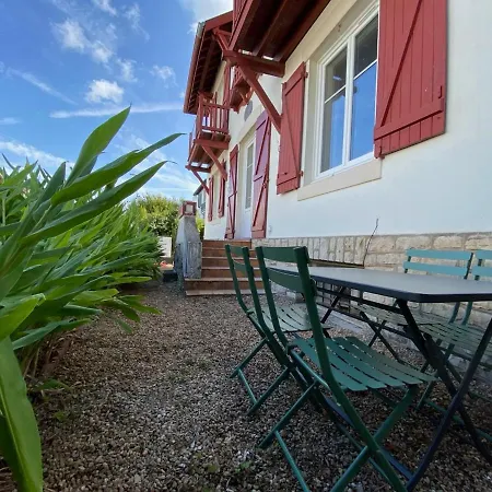 Apartamento Superbe T2 Avec Jardin, équipements Pour Bébé, à Deux Pas Du Centre De Et Des Plages! - Fr-1-239-1007 Bayona