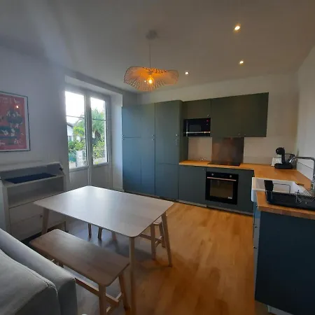 Apartamento Superbe T2 Avec Jardin, équipements Pour Bébé, à Deux Pas Du Centre De Et Des Plages! - Fr-1-239-1007 *